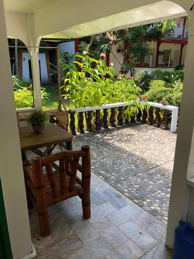 Puerto Galera Hostel Номер фото
