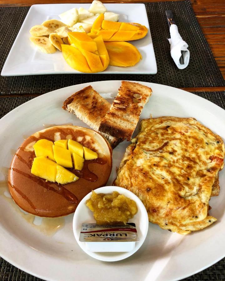 Puerto Galera Hostel Экстерьер фото