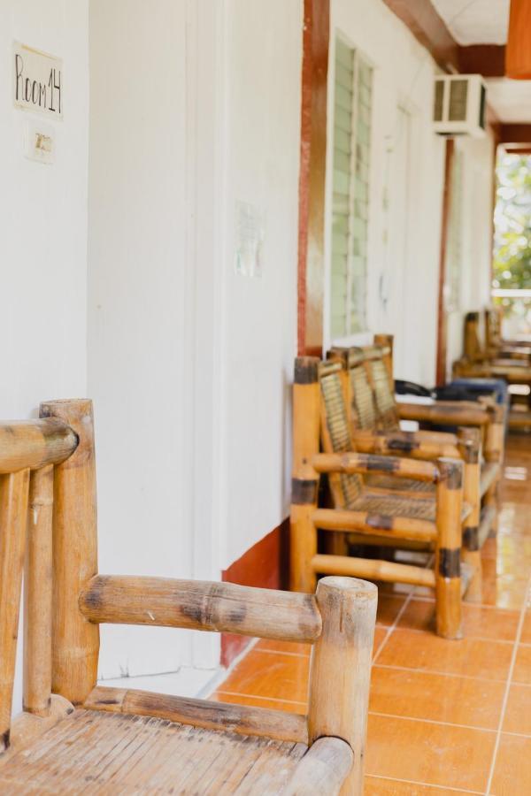 Puerto Galera Hostel Экстерьер фото
